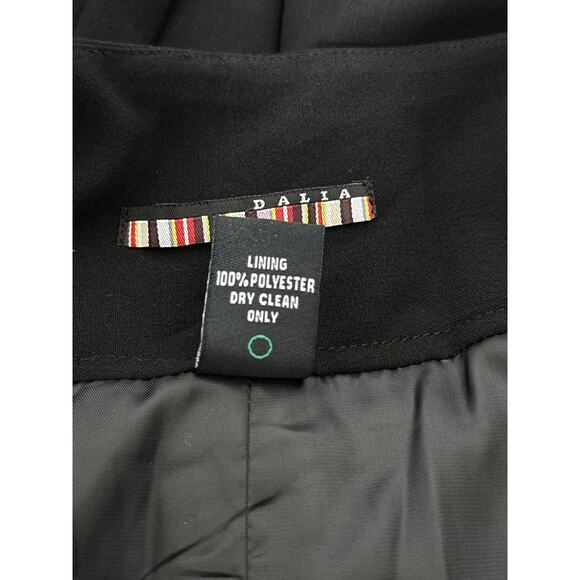 Dalia NWT Black Pleated A Line Wide Band Knee Length Side Zip Skirt Size 10 - Picture 7 of 7